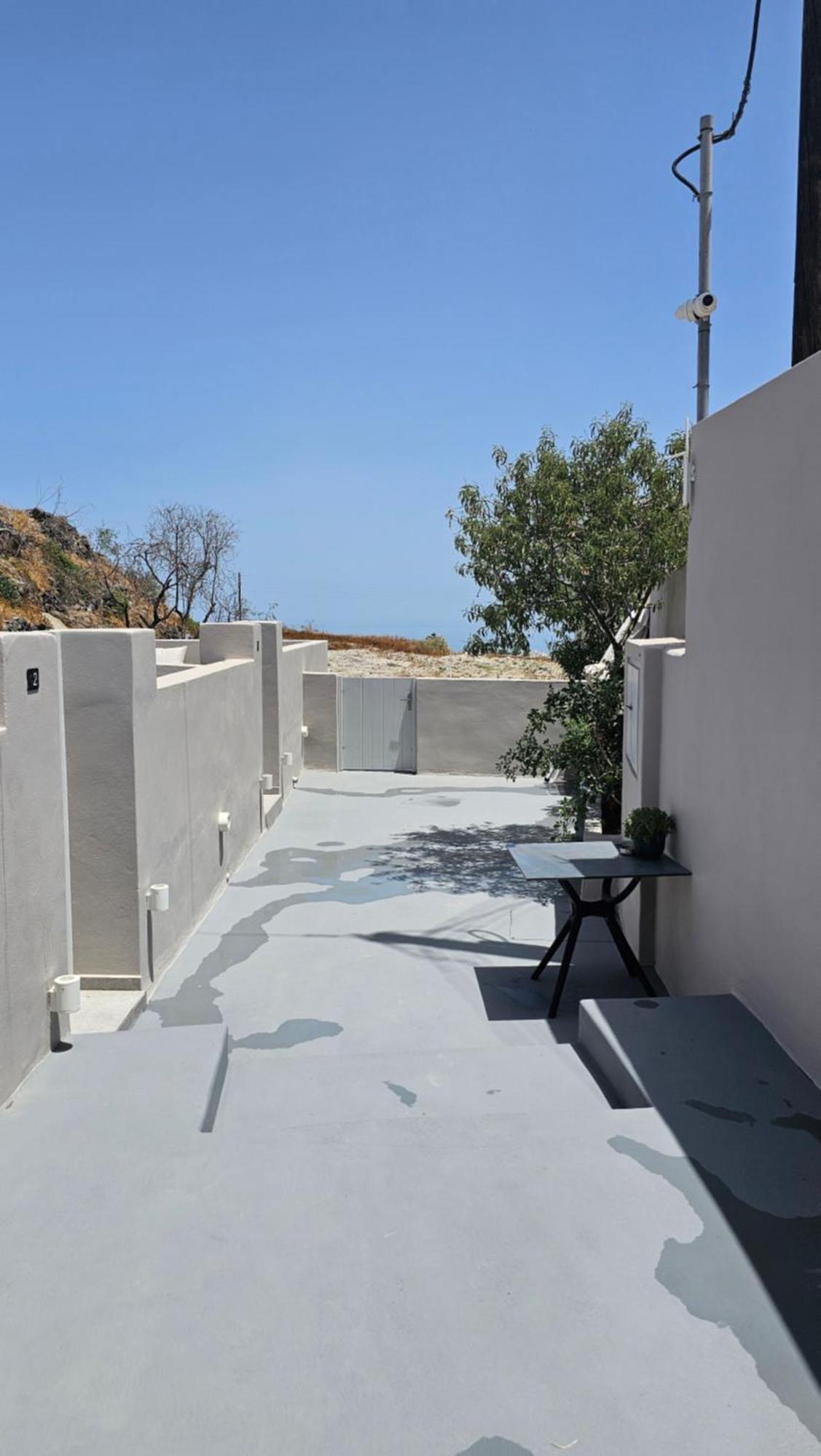 Petroma Cave Suites Vourvoulos Экстерьер фото